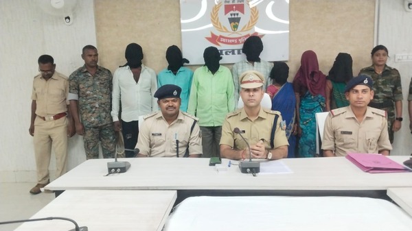 पति की हत्या के लिए 10 लाख की सुपारी! पत्नी ने रचा खौफनाक प्लान, प्रेम जाल में फंसाकर जंगल बुलाया; 7 गिरफ्तार